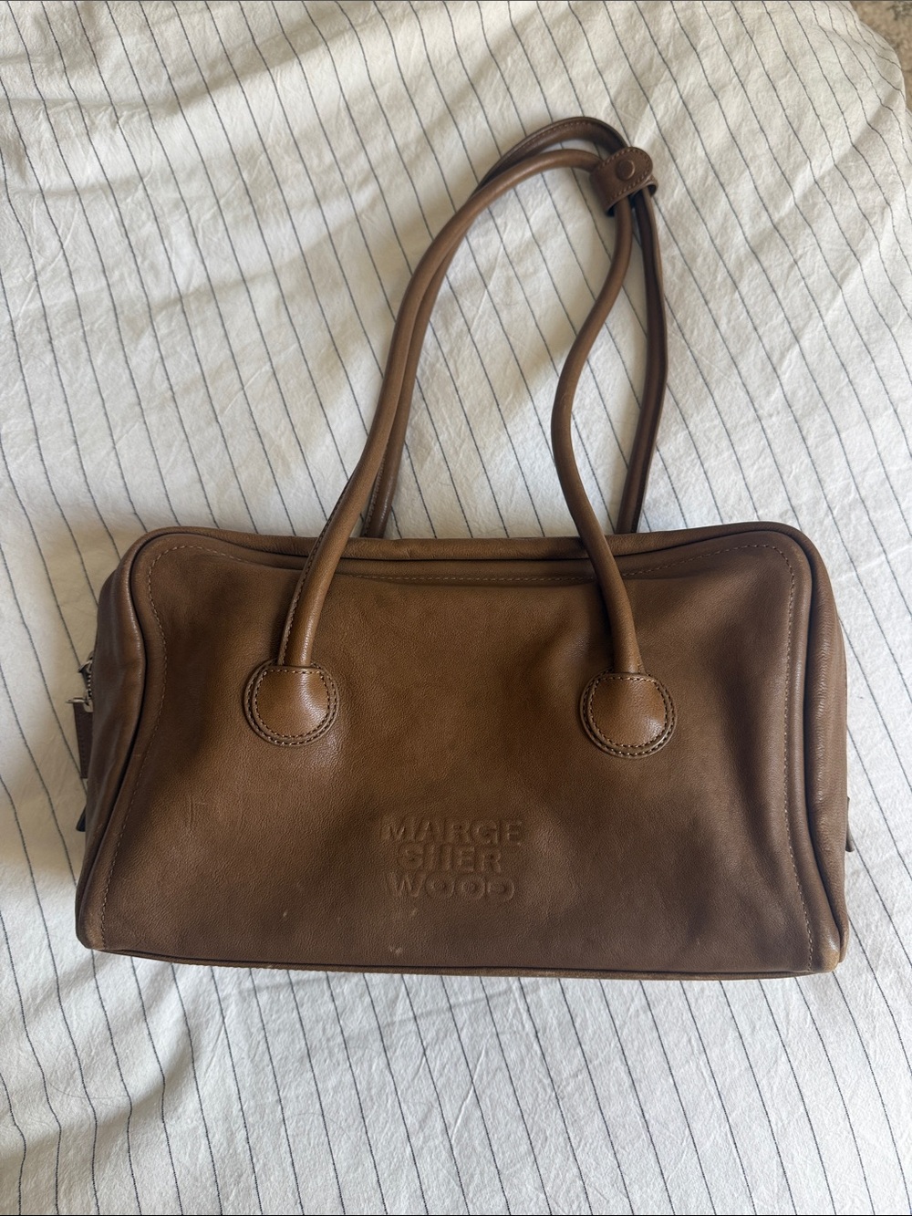 MARGESHERWOOD Soft Boston Shoulder Bag in Distressed Brown